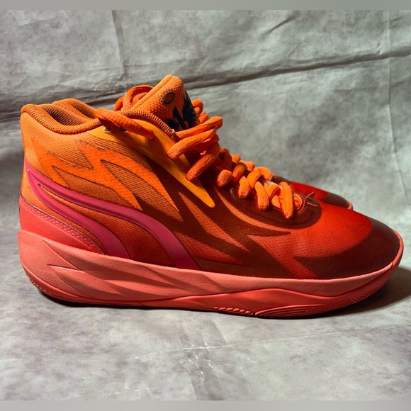Puma Lamelo Ball MB.02 Supernova Basketball Shoes Mens Sz 7 Orange Hornets NBA - Picture 1 of 8